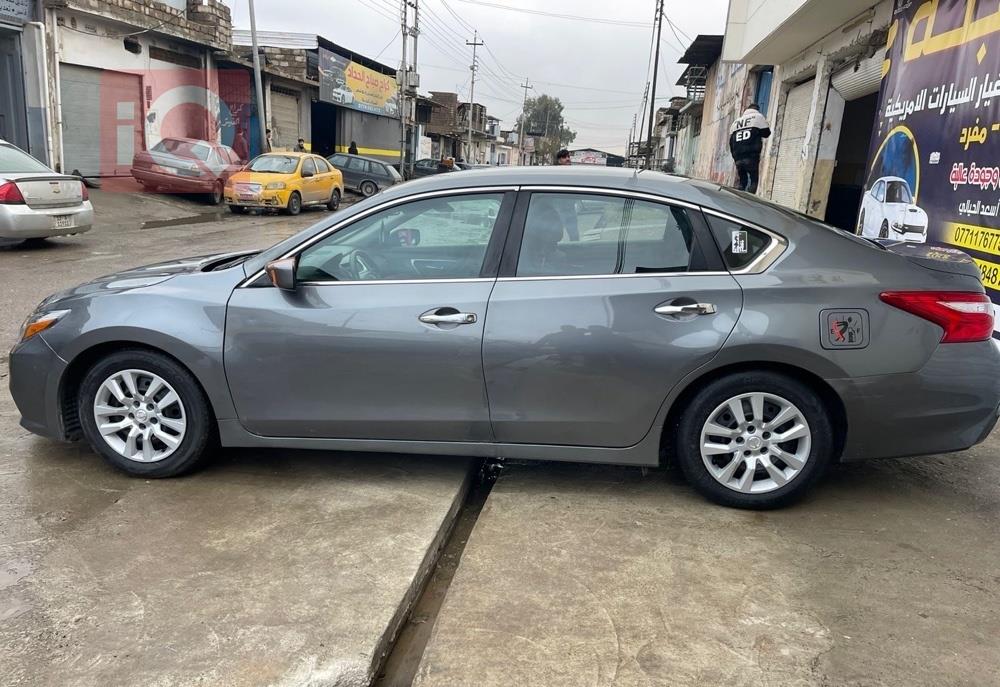 نیسان ئەلتیما